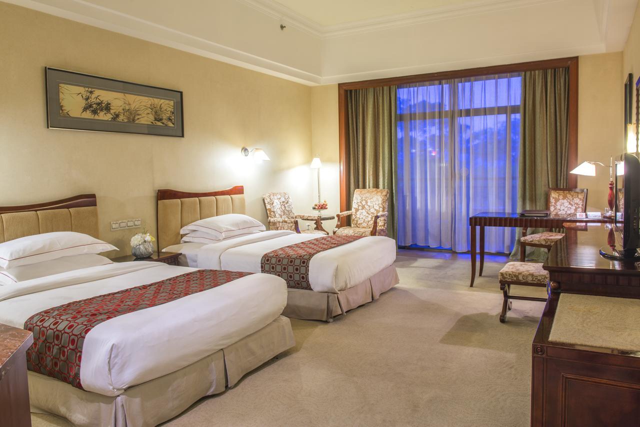 Phoenix Hotel Wuyi Jiangmen Eksteriør billede