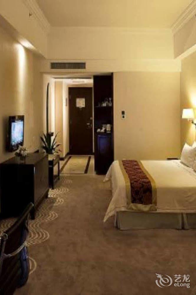 Phoenix Hotel Wuyi Jiangmen Eksteriør billede